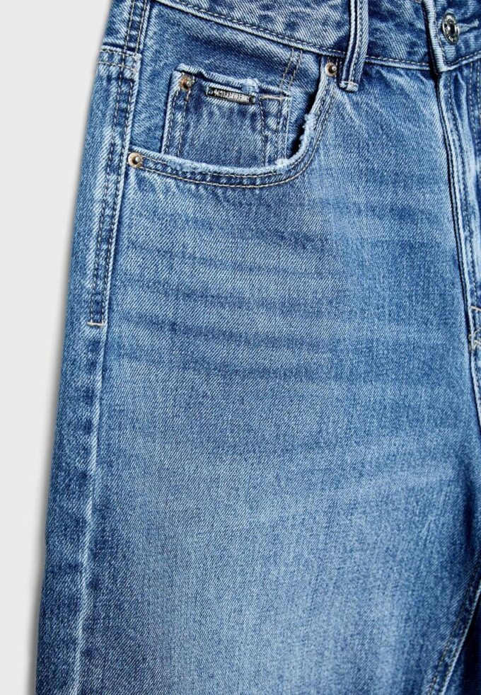 D93 Pantaloni scurți lungi din denim D93 Pantaloni scurți lungi din denim