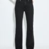 D98 Blugi cu croi drept D98 Blugi cu croi drept