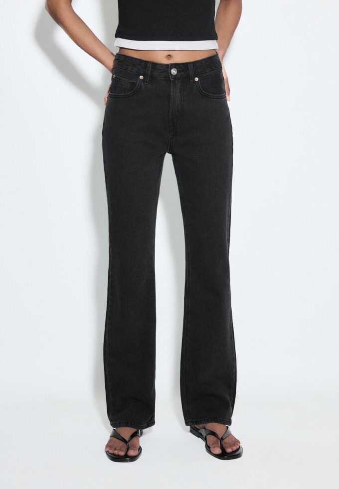 D98 Blugi cu croi drept D98 Blugi cu croi drept