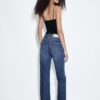 D98 Blugi cu croi drept D98 Blugi cu croi drept