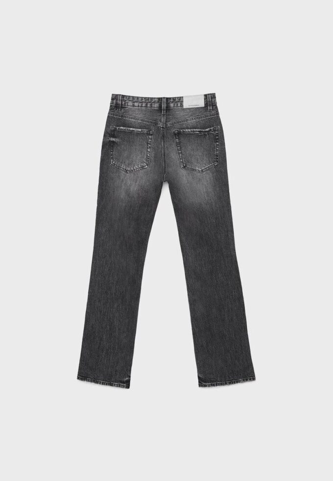 D98 Blugi cu croi drept D98 Blugi cu croi drept