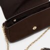 Geantă crossbody cu cataramă neregulată