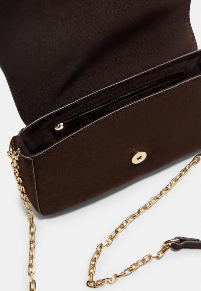 Geantă crossbody cu cataramă neregulată