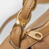 Geantă crossbody cu detaliu lanț Geantă crossbody cu detaliu lanț