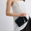 Geantă crossbody tip plic cu efect de rafie Geantă crossbody tip plic cu efect de rafie