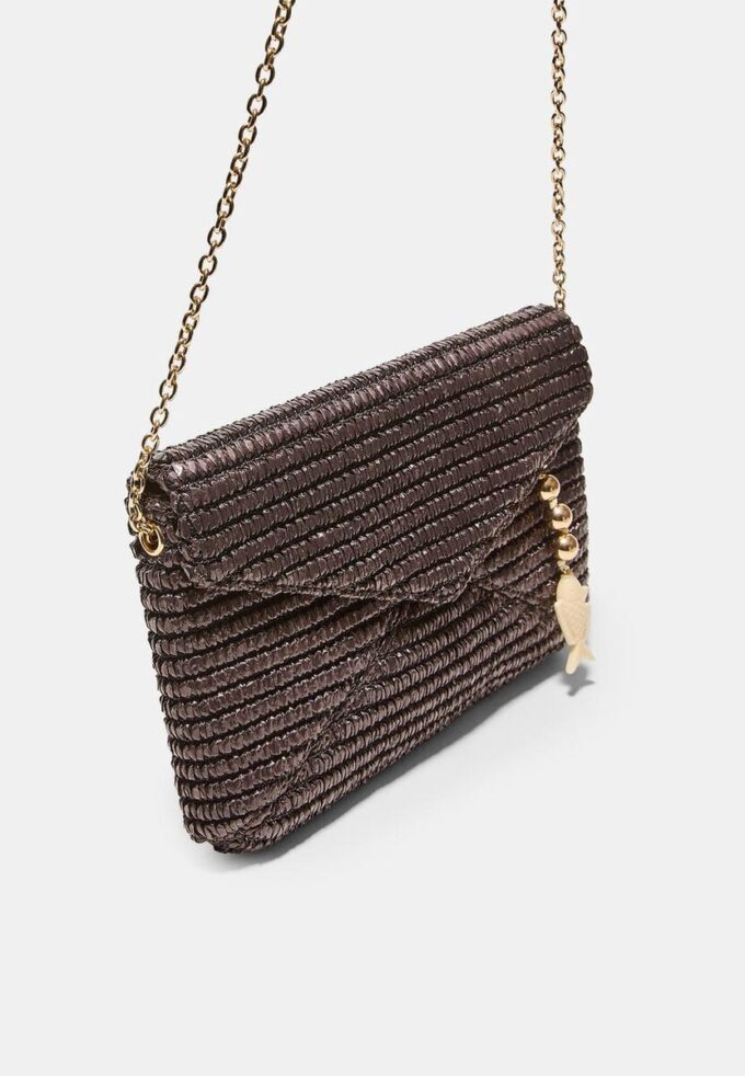 Geantă crossbody tip plic cu efect de rafie Geantă crossbody tip plic cu efect de rafie