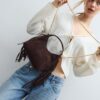 Geantă de umăr cu franjuri laterale Geantă de umăr cu franjuri laterale