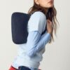 Geantă de umăr din denim în formă de semilună Geantă de umăr din denim în formă de semilună