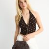Geantă tip sac croșetată cu fir metalic Geantă tip sac croșetată cu fir metalic