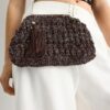 Geantă tip sac croșetată cu fir metalic Geantă tip sac croșetată cu fir metalic