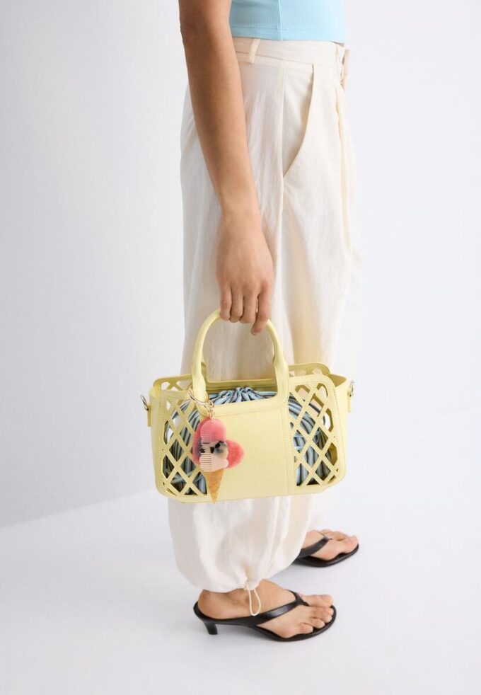 Geantă tote combinată tip coș Geantă tote combinată tip coș