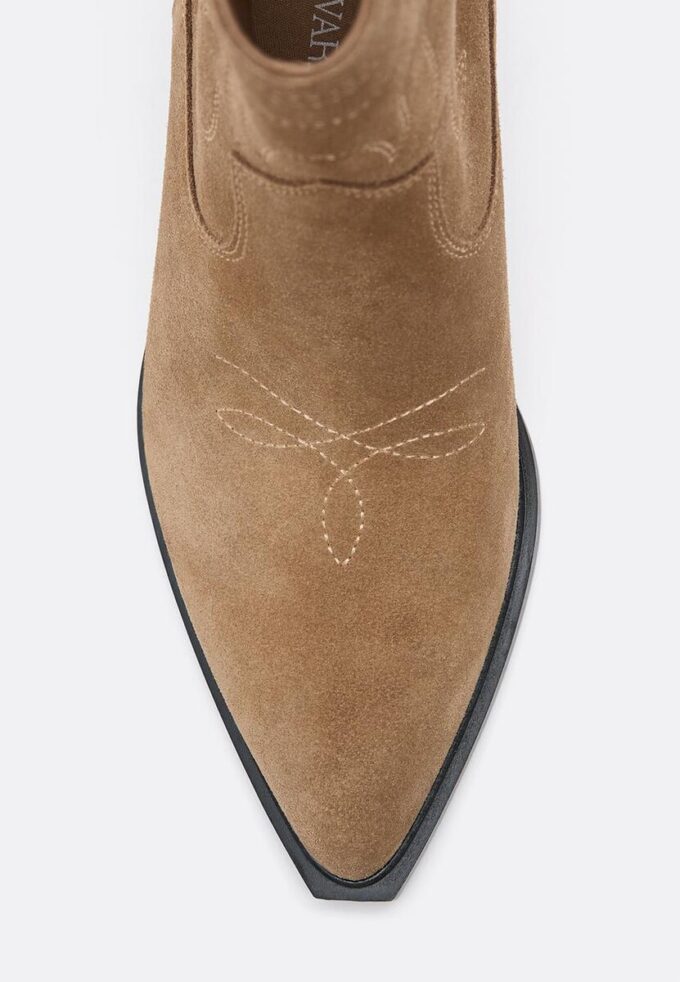 Ghete de cowboy din piele despicată