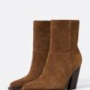 Ghete din piele în stil cowboy
