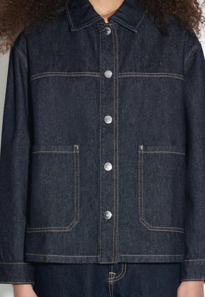 Jachetă din denim cu buzunare Jachetă din denim cu buzunare