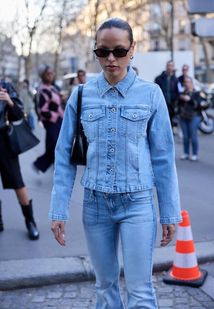 Jachetă din denim cu croială slim