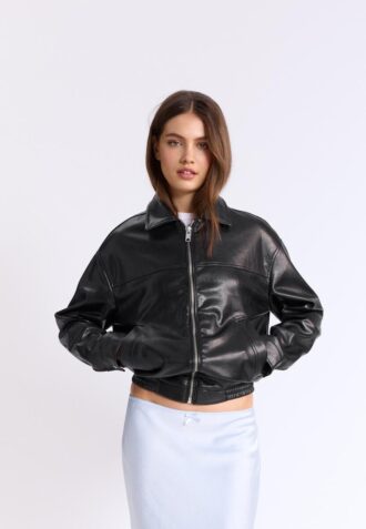 Jachetă oversize cu efect de piele