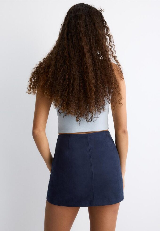 Mini-Skort din imitație de piele de căprioară Mini-Skort din imitație de piele de căprioară