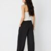 Pantaloni Balloon Fit, cu croială elegantă, largă