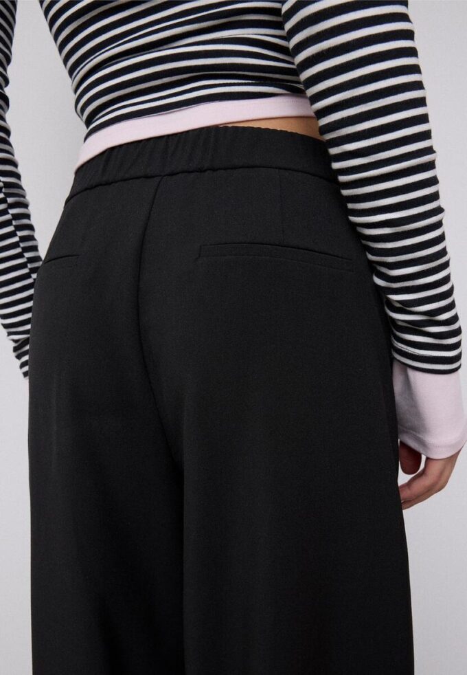 Pantaloni balon Pantaloni balon