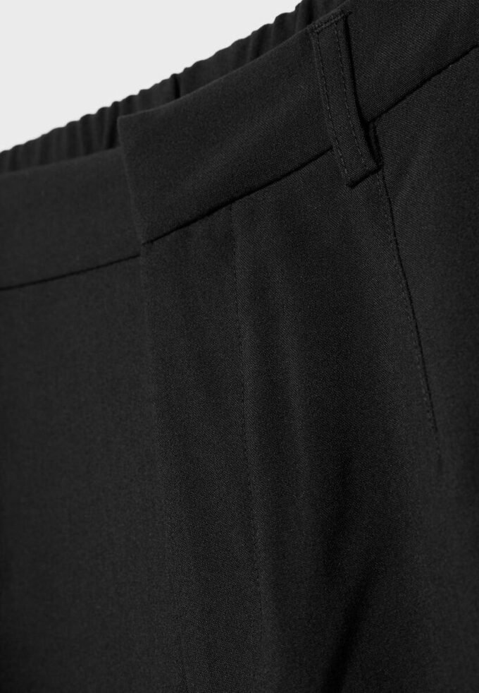 Pantaloni balon Pantaloni balon