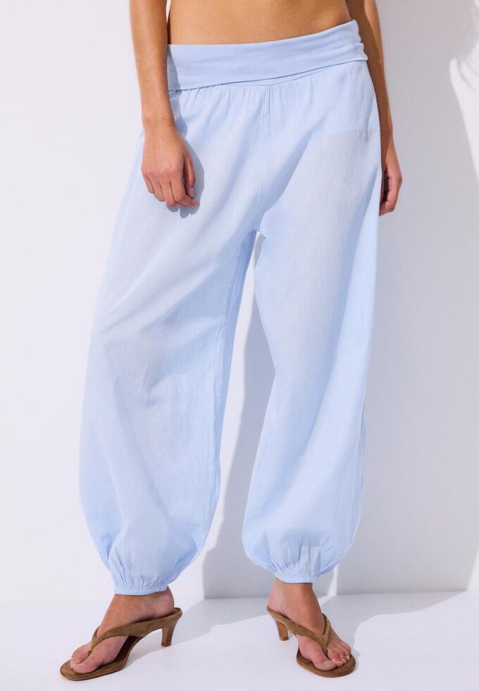 Pantaloni balon cu talie rabatată Pantaloni balon cu talie rabatată