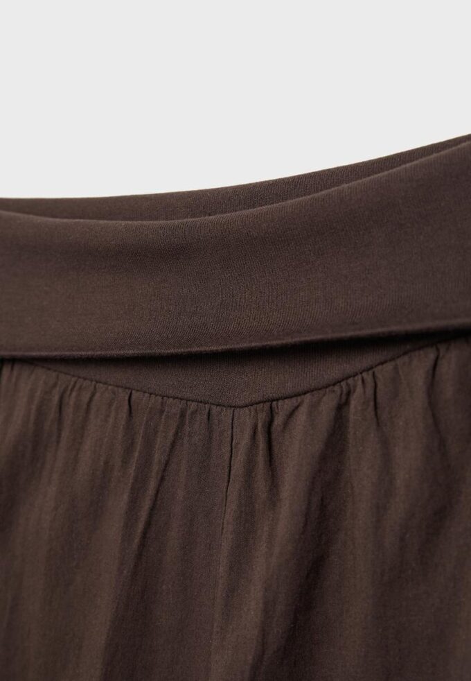 Pantaloni balon cu talie rabatată Pantaloni balon cu talie rabatată