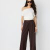 Pantaloni casual eleganți cu dungi și talie încrucișată