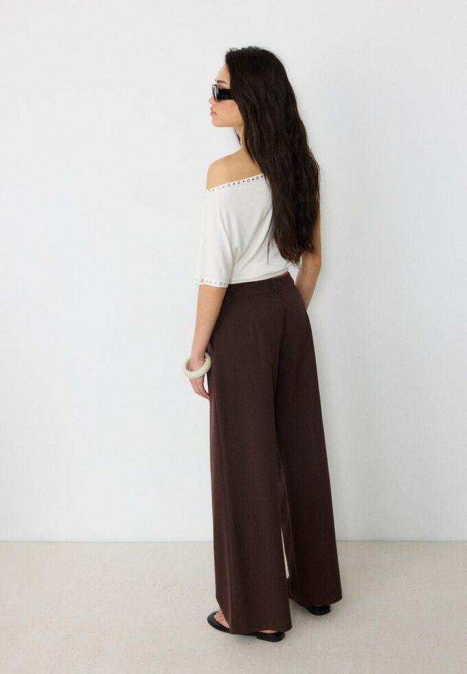 Pantaloni casual eleganți cu dungi și talie încrucișată