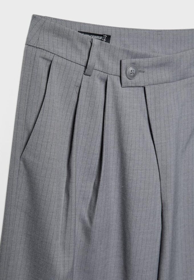 Pantaloni casual eleganți cu dungi și talie încrucișată