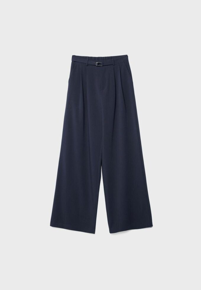 Pantaloni cu croi larg și detaliu cu cataramă Pantaloni cu croi larg și detaliu cu cataramă
