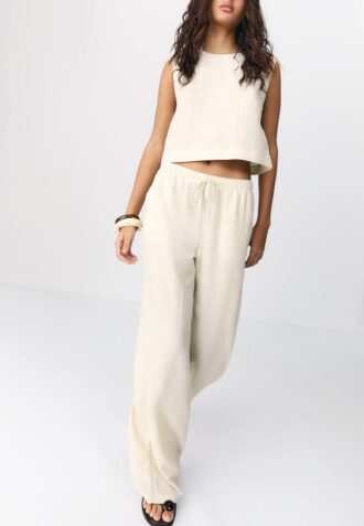 Pantaloni cu efect de in, cu fire metalice fluide
