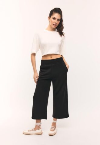 Pantaloni Culotte cu textură moale