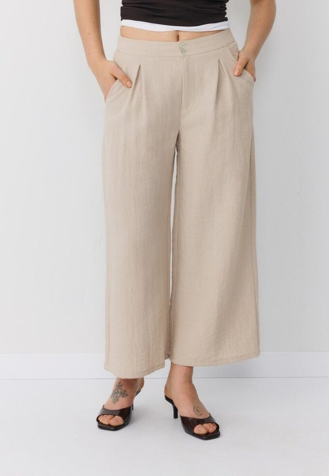 Pantaloni culottes rustici Pantaloni culottes rustici