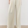 Pantaloni din satin cu detalii din lanț Pantaloni din satin cu detalii din lanț