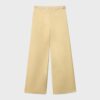 Pantaloni din satin cu detalii din lanț Pantaloni din satin cu detalii din lanț