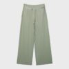 Pantaloni din satin cu pense și curea cu lanț Pantaloni din satin cu pense și curea cu lanț