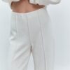 Pantaloni din tricot cu detalii de cusături Pantaloni din tricot cu detalii de cusături