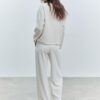 Pantaloni din tricot cu detalii de cusături Pantaloni din tricot cu detalii de cusături
