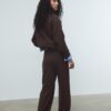 Pantaloni din tricot cu detalii de cusături Pantaloni din tricot cu detalii de cusături