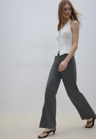 Pantaloni drepți cu croială slim