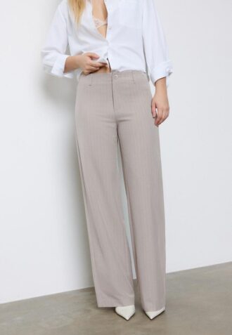 Pantaloni drepți cu croială slim