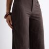 Pantaloni drepți cu croială slim