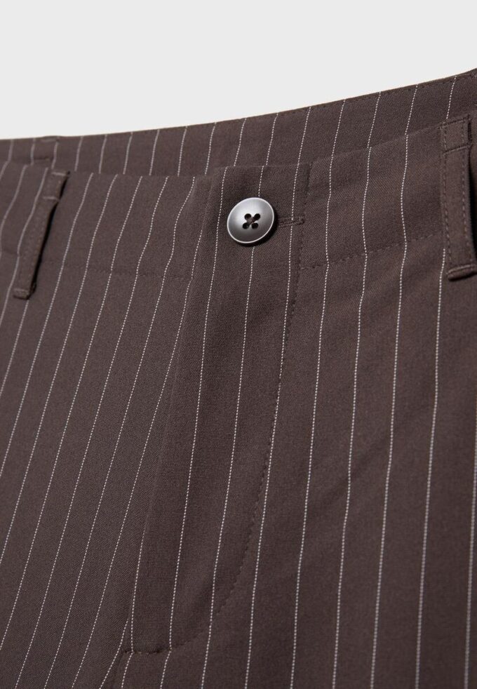 Pantaloni drepți cu croială slim