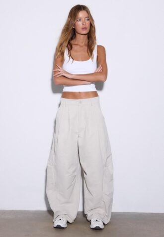 Pantaloni eleganți Barrel