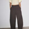 Pantaloni eleganți Barrel Pantaloni eleganți Barrel