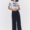 Pantaloni eleganți cu croi drept și pense Pantaloni eleganți cu croi drept și pense