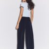 Pantaloni eleganți cu croi drept și pense Pantaloni eleganți cu croi drept și pense