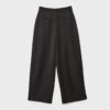 Pantaloni eleganți cu croi drept și pense Pantaloni eleganți cu croi drept și pense