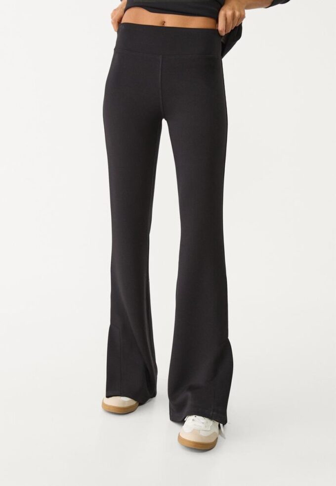 Pantaloni evazați Soft-Touch Pantaloni evazați Soft-Touch