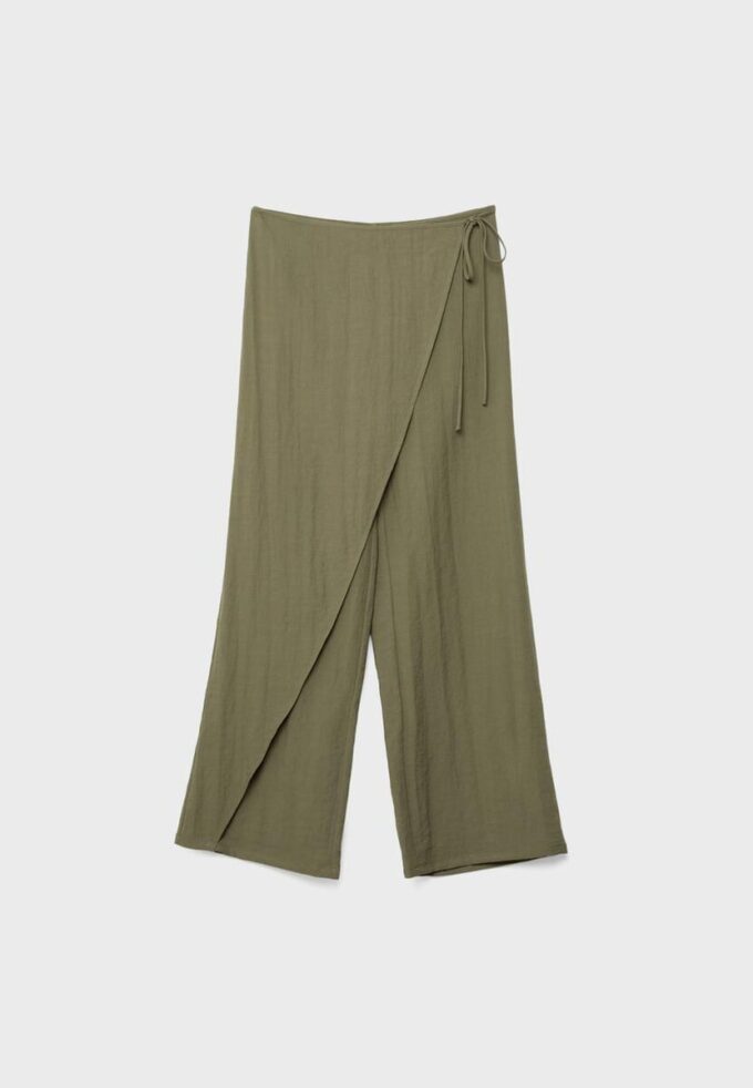 Pantaloni fluizi cu înfășurare Pantaloni fluizi cu înfășurare